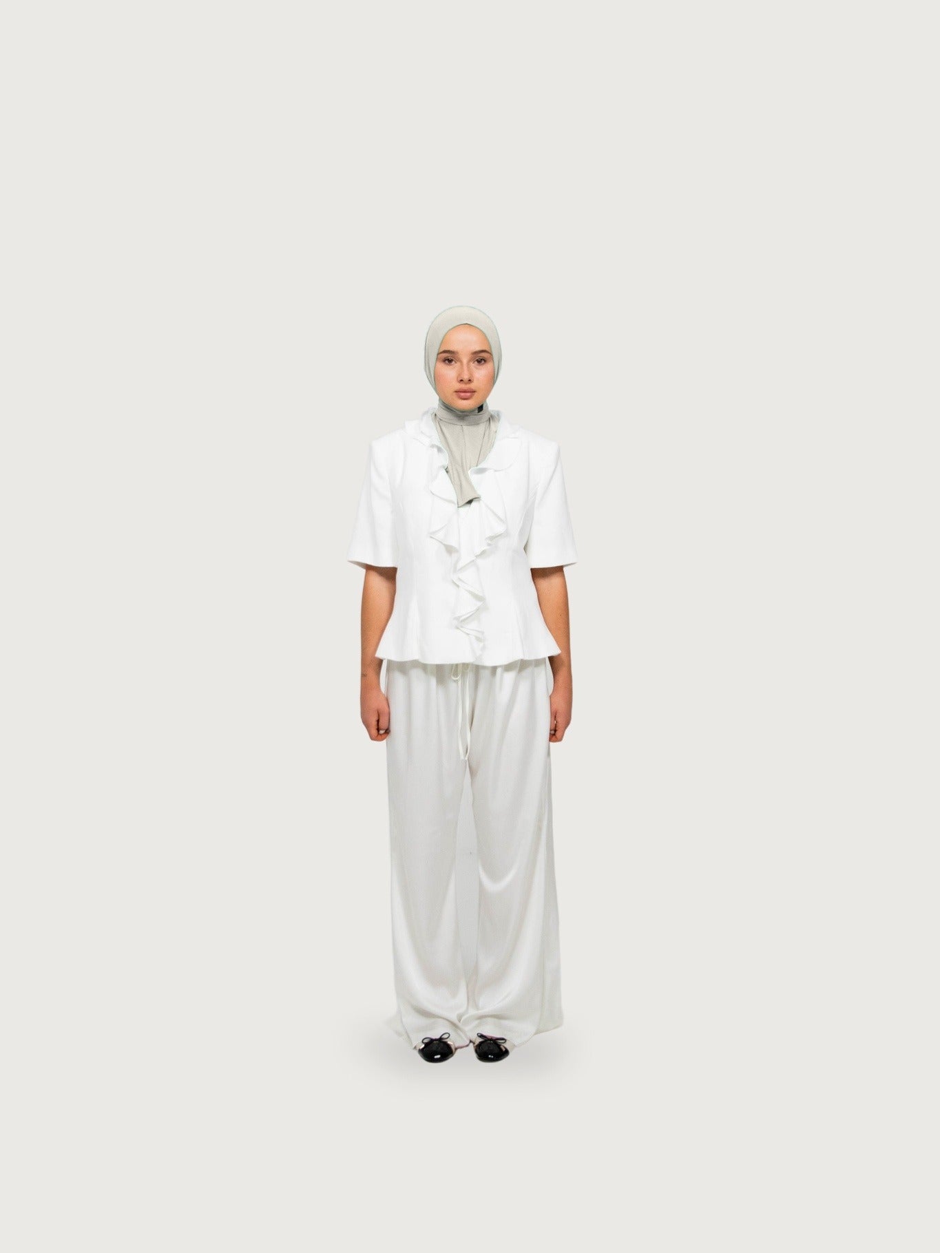 Classic signature hijab Vanilla cream